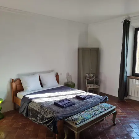 Les 2 Petits Lapins *